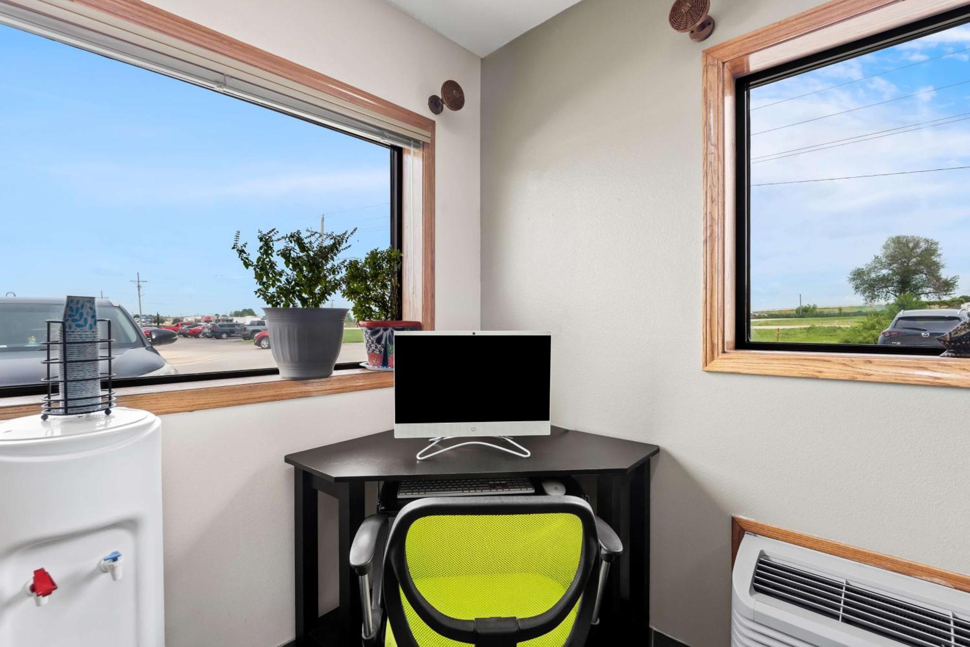 Surestay Hotel By Best Western Manchester Extérieur photo